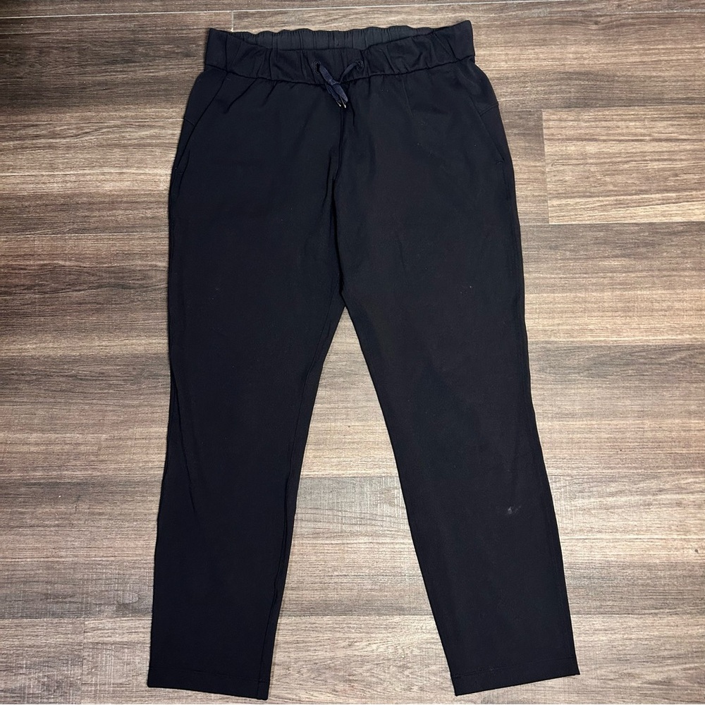 Lululemon City Sweat Tapered Jogger | Black | Size 8